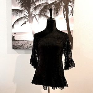 RACHAEL & CHLOE - black lace 3/4 sleeve top